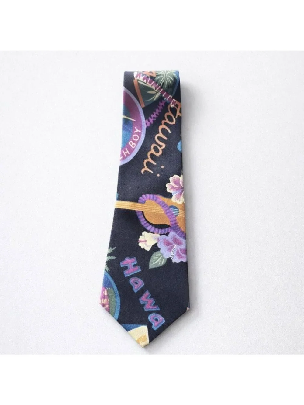 Vintage Hilo Hattie “Island Postcard” Hawaiian Necktie – Made in Hawaii floral